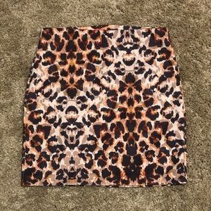 New York and company cheetah print pencil skirt
